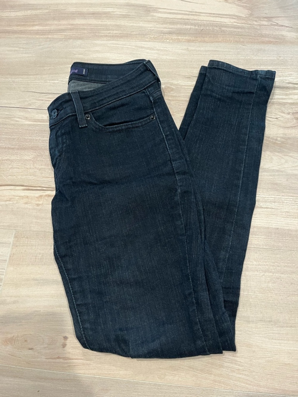 Levi's Dark Indigo Women's Skinny Jeans